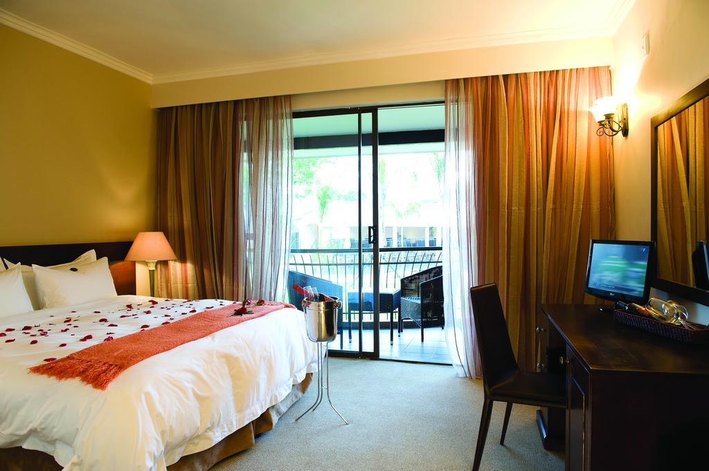 Happy Valley Hotel And Casino エズルウィニ 部屋 写真
